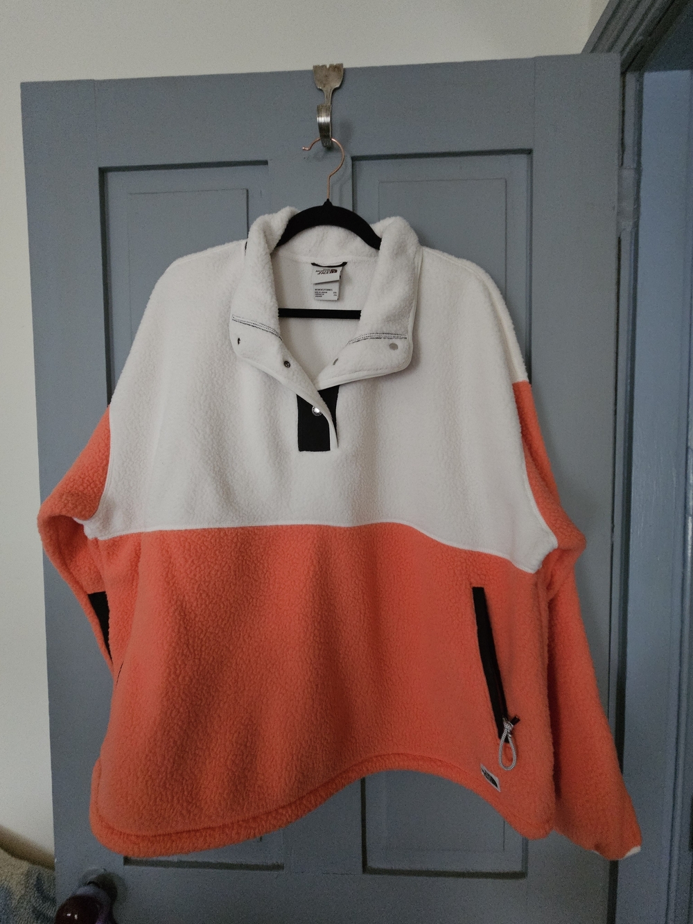 The North Face Colorblock Sherpa Pullover